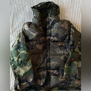 Outdoor Camouflage Set – Vintage Parka + Old Navy Vest – Size L/XL